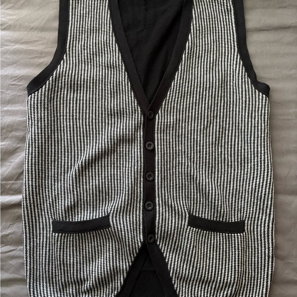 Men's Black and White Houndstooth Vest